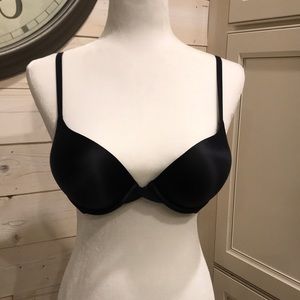 Maidenform Black Push Up & In Bra - Like new 34B